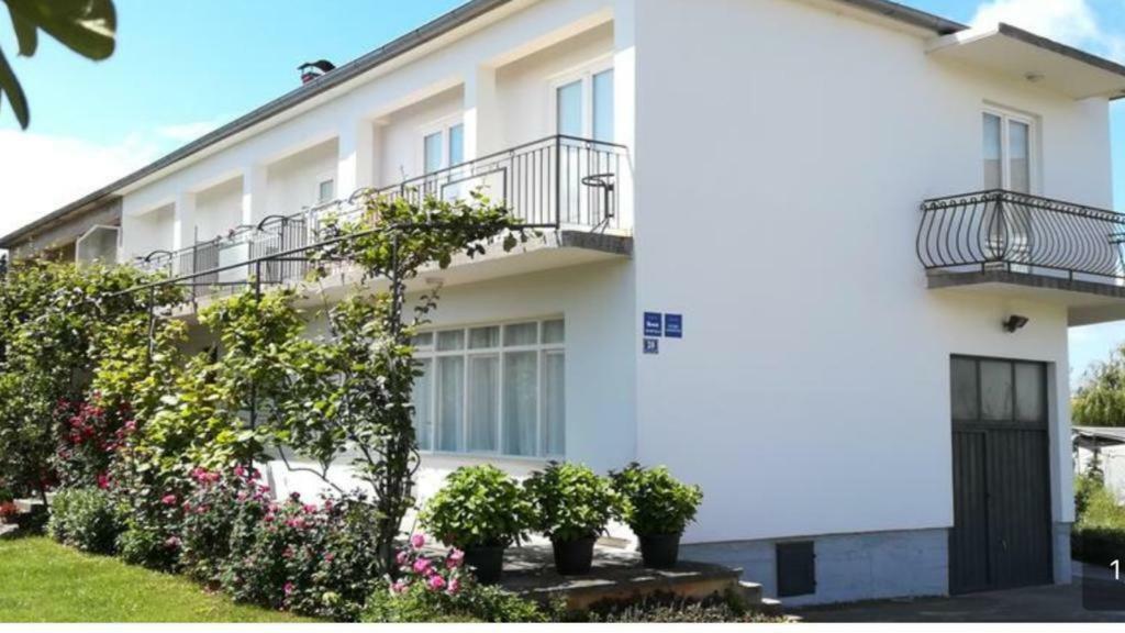 Studio Bianca - Studio With Terrace Near The Sea Sukošan Exterior foto